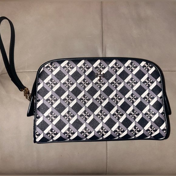 Tory Burch wristlet - Picture 1 of 1